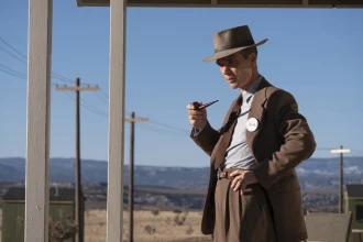 Movie Review: A bomb and its fallout in Christopher Nolan’s ‘Oppenheimer’